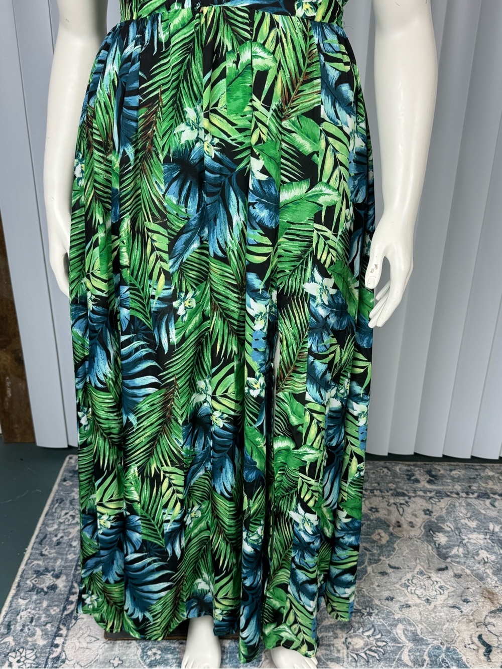 HYFVE Green Tropical Leaf Print Crisscross Back Maxi Dress Size L - Picture 7 of 16